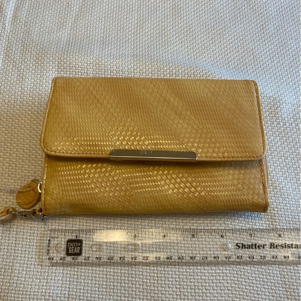 NEW Mundi 100 percent recycled  RFID protected envelope wallet checkbook